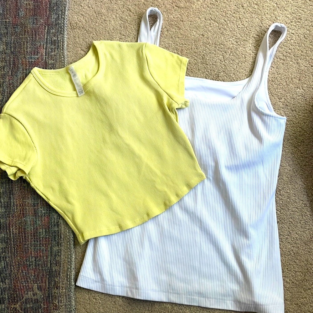 Alo ribbed tops